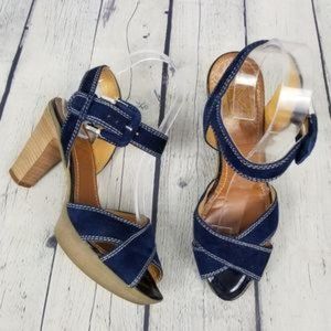 Kukoa open toe stacked heel sandals. Excellent pre-owned condition